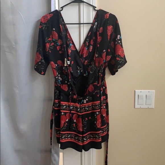Romper - Picture 2 of 2